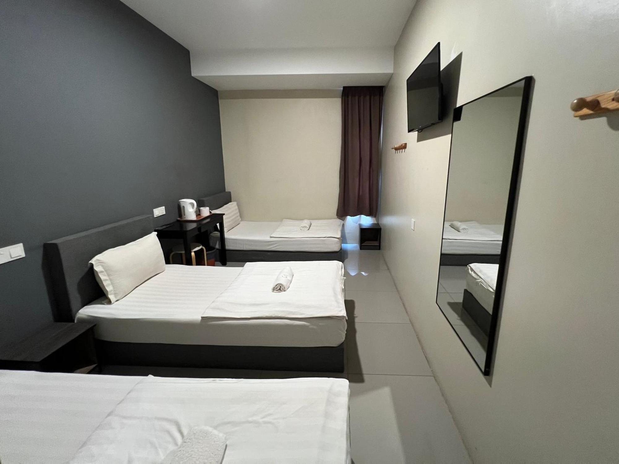 קואנטאן Gebeng Industrial Park Budget Hotel מראה חיצוני תמונה