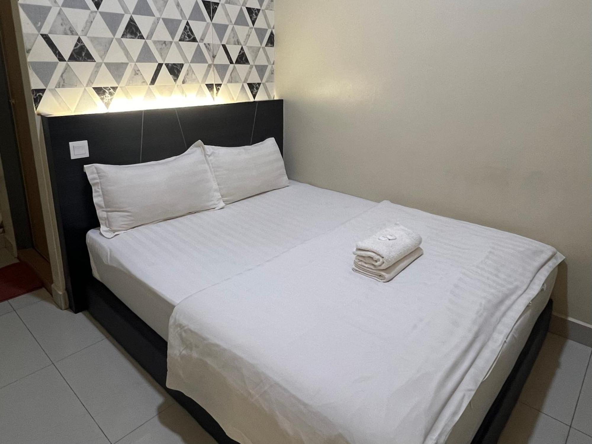 קואנטאן Gebeng Industrial Park Budget Hotel מראה חיצוני תמונה
